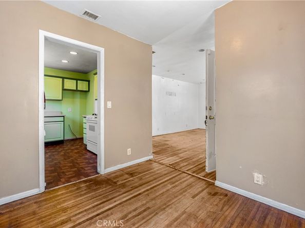 1654 W 216th Street, Torrance CA 90501