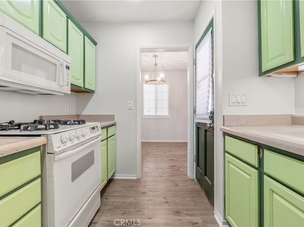 1654 W 216th Street, Torrance CA 90501