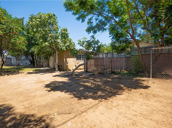 1654 W 216th Street, Torrance CA 90501