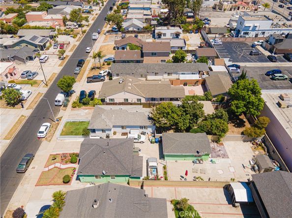 1654 W 216th Street, Torrance CA 90501