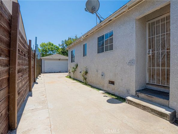 1654 W 216th Street, Torrance CA 90501