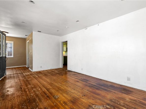 1654 W 216th Street, Torrance CA 90501