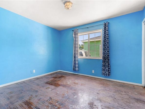 1654 W 216th Street, Torrance CA 90501
