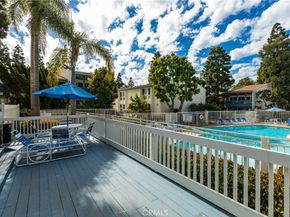 603 S Prospect Avenue 305, Redondo Beach CA 90277