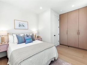 2206 Gates Avenue B, Redondo Beach CA 90278