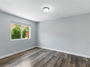 5439 S La Cienega Boulevard, Ladera Heights CA 90056