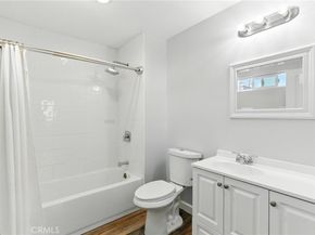 5439 S La Cienega Boulevard, Ladera Heights CA 90056