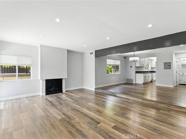 5439 S La Cienega Boulevard, Ladera Heights CA 90056