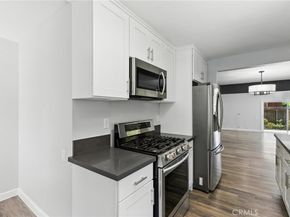 5439 S La Cienega Boulevard, Ladera Heights CA 90056