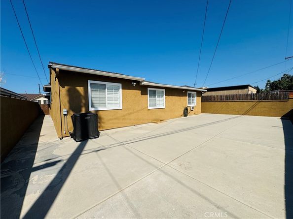 21836 Rashdall Avenue, Carson CA 90745