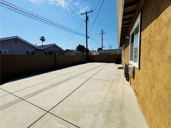 21836 Rashdall Avenue, Carson CA 90745