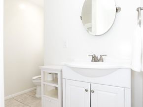 50 Paradise S, Carson CA 90745