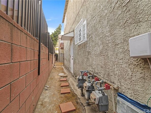 1053 S Oxford Avenue, Los Angeles CA 90006