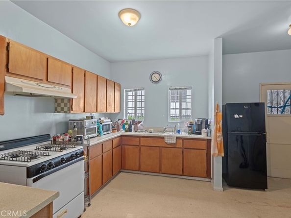 1053 S Oxford Avenue, Los Angeles CA 90006