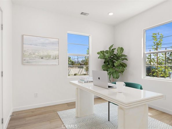 413 E 220th Street, Carson CA 90745