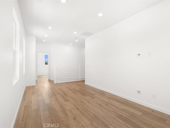 413 E 220th Street, Carson CA 90745