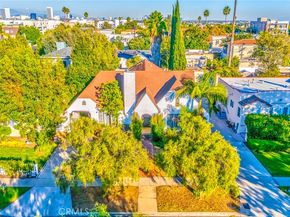 1446 S Oakhurst Drive, Los Angeles CA 90035