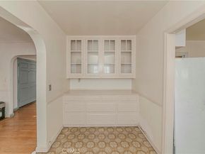 1446 S Oakhurst Drive, Los Angeles CA 90035