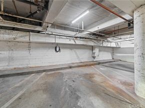 1525 N Hayworth Ave 205, Los Angeles CA 90046