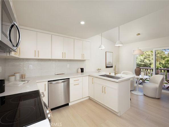 45 Oaktree Lane, Rolling Hills Estates CA 90274