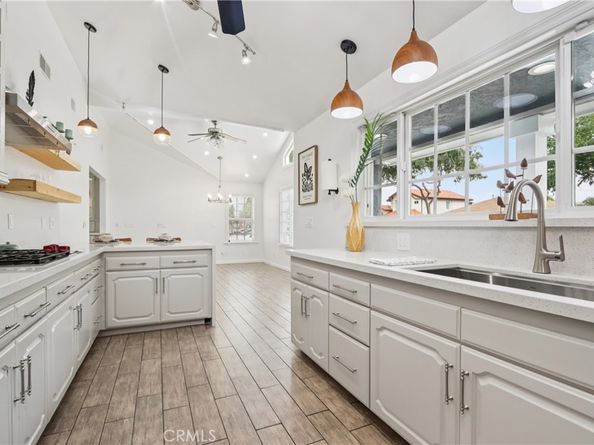17033 Glenburn Avenue, Torrance CA 90504