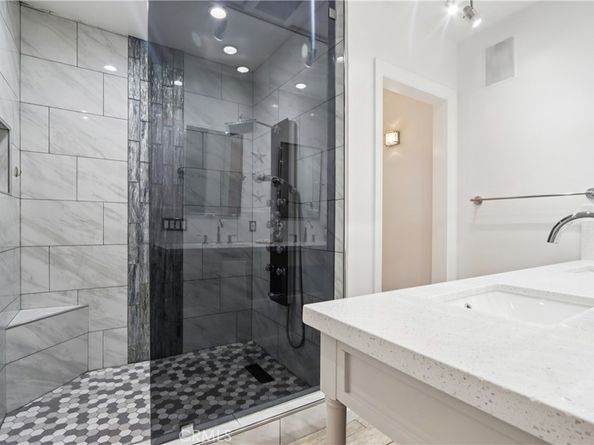 17033 Glenburn Avenue, Torrance CA 90504