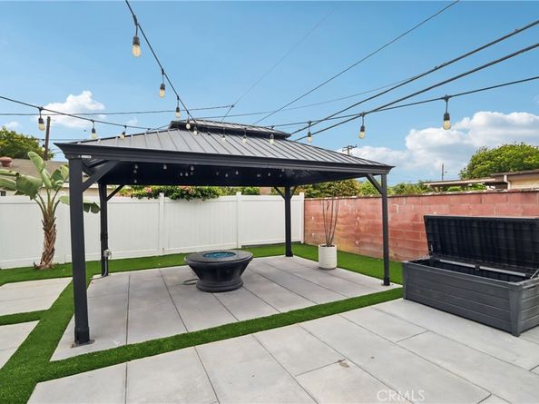 17033 Glenburn Avenue, Torrance CA 90504