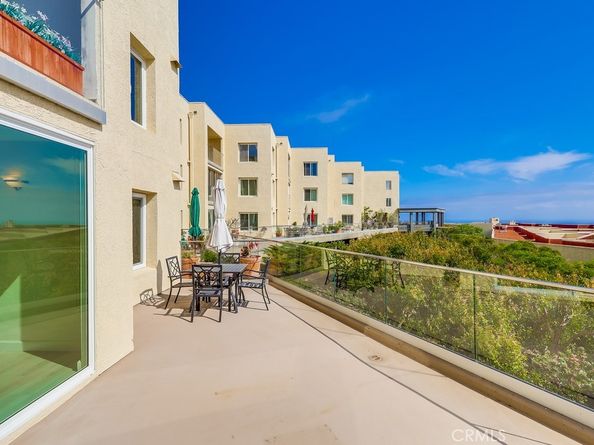 3200 La Rotonda Drive 407, Rancho Palos Verdes CA 90275