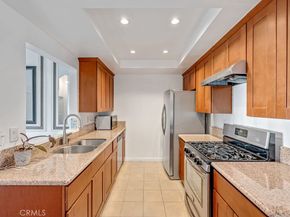 3392 Elm Avenue, Long Beach CA 90807