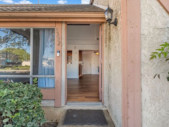 3392 Elm Avenue, Long Beach CA 90807