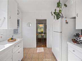 3017 4th, Santa Monica CA 90405