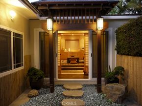 434 S Irving Boulevard, Los Angeles CA 90020