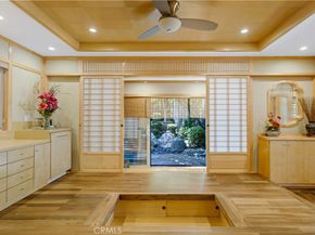 434 S Irving Boulevard, Los Angeles CA 90020