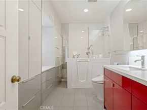 434 S Irving Boulevard, Los Angeles CA 90020