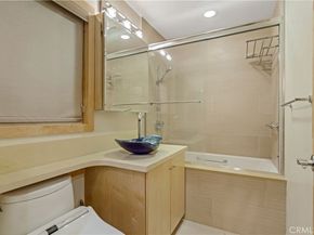 434 S Irving Boulevard, Los Angeles CA 90020