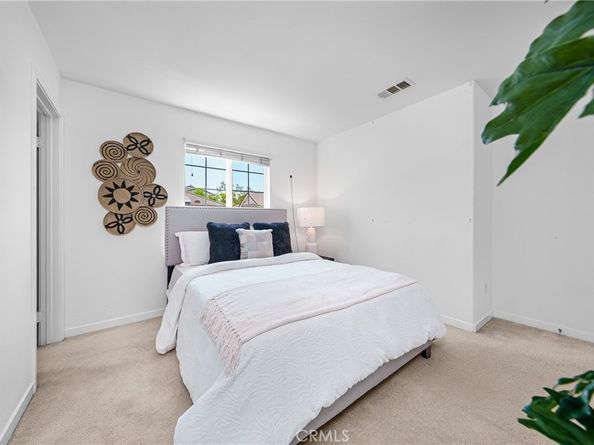 907 N Cornejo Way, Azusa CA 91702