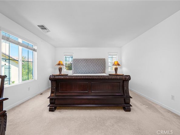 907 N Cornejo Way, Azusa CA 91702