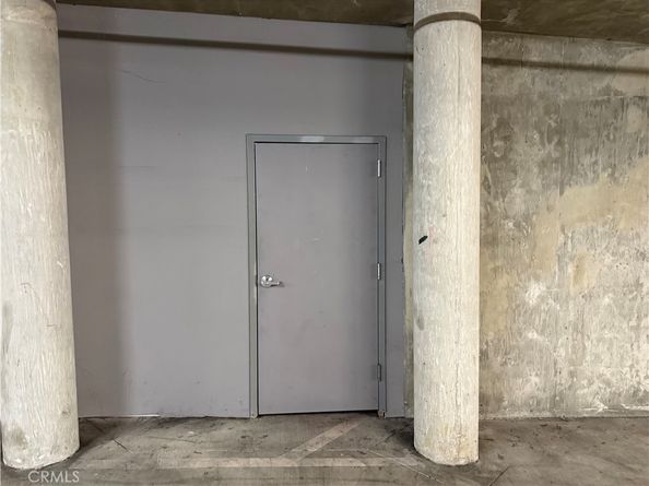 3750 Santa Rosalia Drive 413, Los Angeles CA 90008