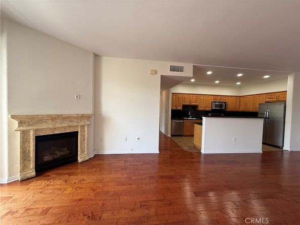 3750 Santa Rosalia Drive 413, Los Angeles CA 90008