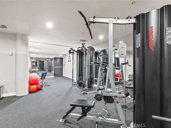 3750 Santa Rosalia Drive 413, Los Angeles CA 90008