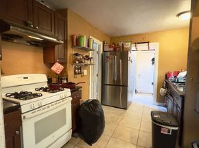 615 N Mentor Avenue, Pasadena CA 91106