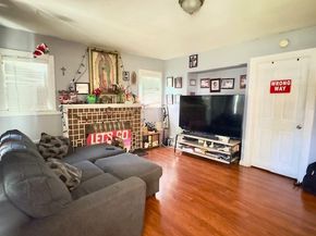 615 N Mentor Avenue, Pasadena CA 91106