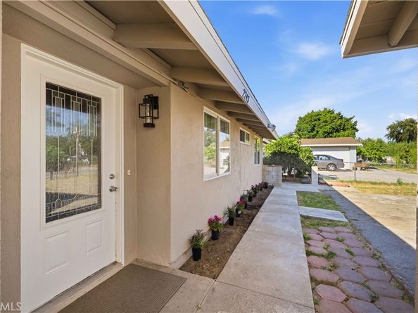 2243 Concord, Pomona CA 91768