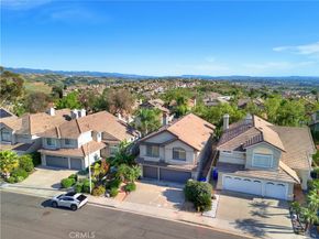 28572 Brookhill Road, Trabuco Canyon CA 92679