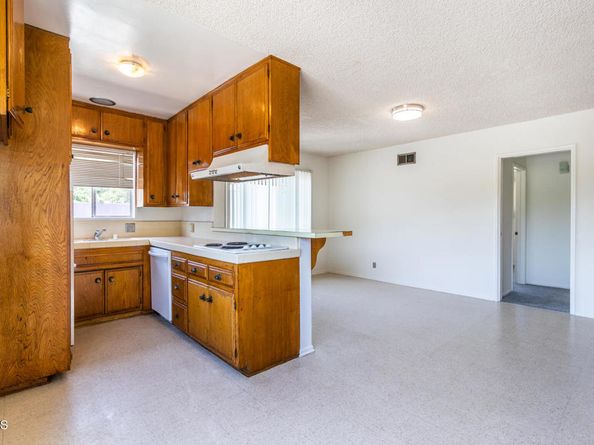 1535 Baxter Street, Los Angeles CA 90026