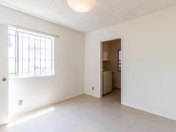 1535 Baxter Street, Los Angeles CA 90026