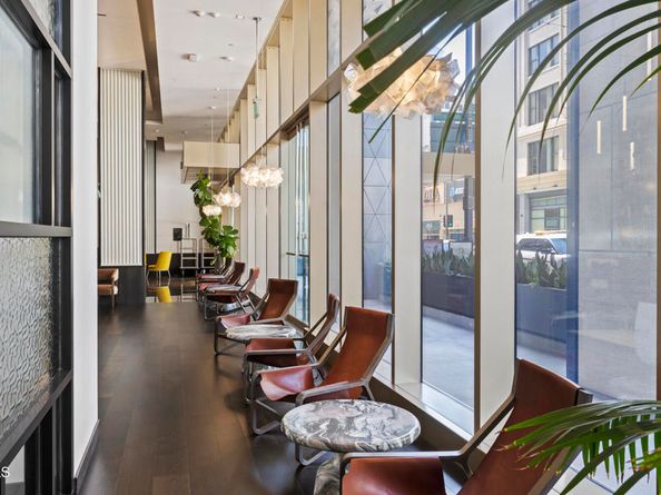 400 S Broadway 911, Los Angeles CA 90013