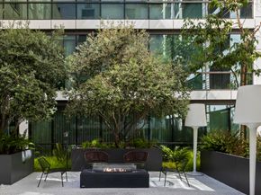 400 S Broadway 911, Los Angeles CA 90013
