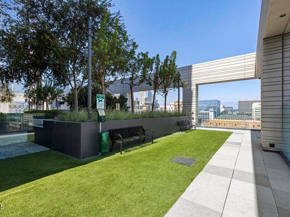 400 S Broadway 911, Los Angeles CA 90013