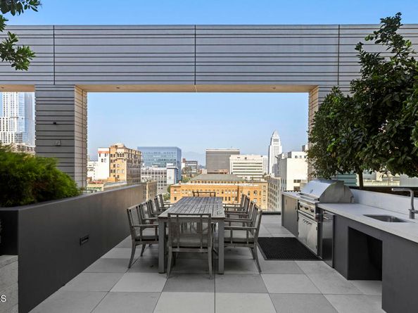 400 S Broadway 911, Los Angeles CA 90013
